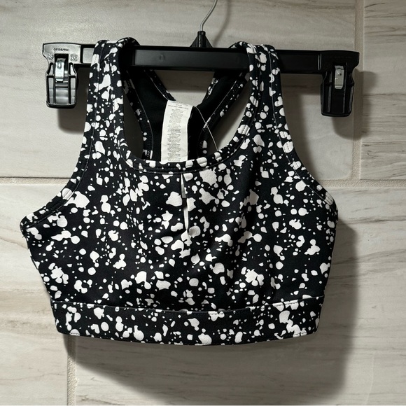 Fabletics Sylvia Sports Bra Black And White Size XXS NWT - Picture 3 of 11